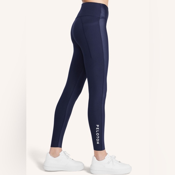 NWOT Peloton Cadent High Rise Pocket Legging - Picture 2 of 4